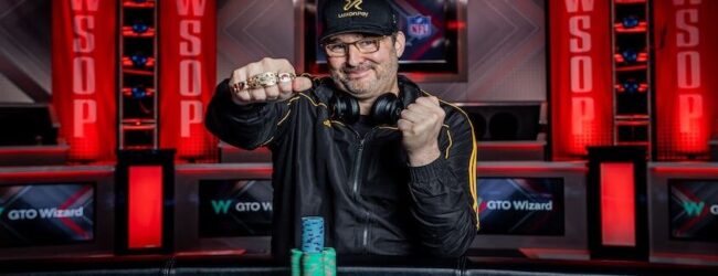 Фил Хелмют (Phil Hellmuth)
